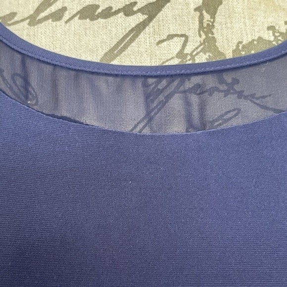 Cato Womens Blouse Tank Blue Stretch Slewveless Sheer Neckline Size Small - Picture 4 of 12